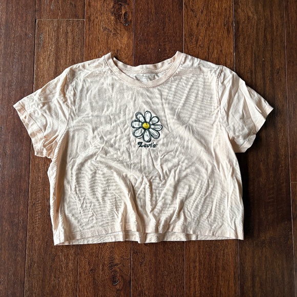 Levi’s Crop Tee - Picture 1 of 1